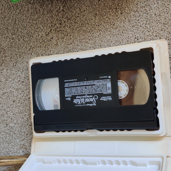 VHS-Like New - Picture 5 of 7